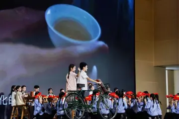 展示广东高质量发展成就，《飞越广东·产业脊梁》在潮州正式启动