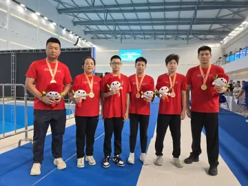 单日豪取9金！省运会深圳游泳队多点开花，200蝶包揽三色奖牌