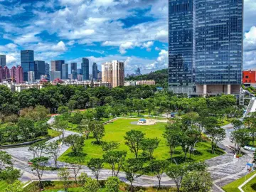 印尼留学生在深感受多元魅力——深圳,不止有科技更有山海