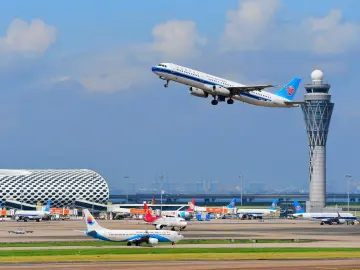 智慧装备等一系列“黑科技”相继投用,深圳口岸多措并举让旅客便捷通关