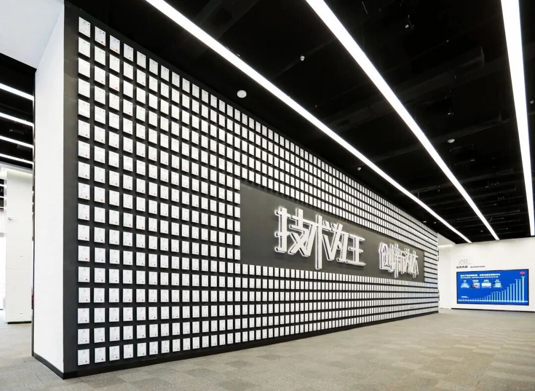 640?wx_fmt=jpeg&from=appmsg#imgIndex=1