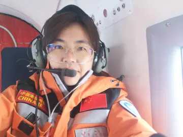 今年全国“最美教师”广东唯一！中山大学教授赵羲跨越地球两极，把课堂搬到冰川雪原
