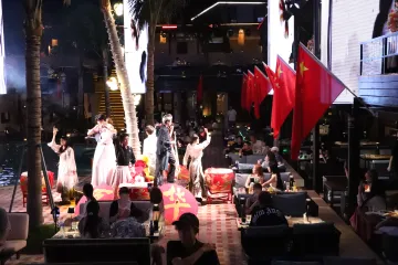 沉浸式“华夏秀”山海之间演绎东方美学