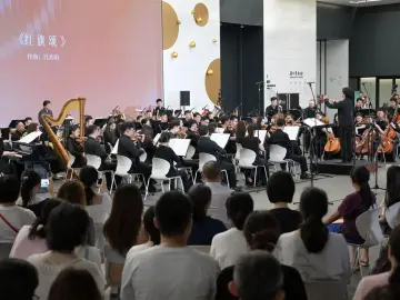 “山海和鸣・国庆大型音乐会”亮相深圳美术馆，以音乐为媒，为祖国祝福！