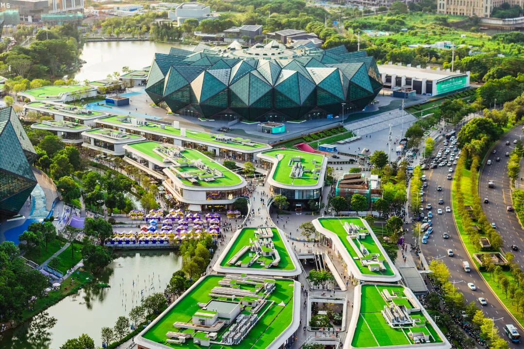 大运天地环湖而建,开放式格局成为一大亮点。2025 张智远.jpg