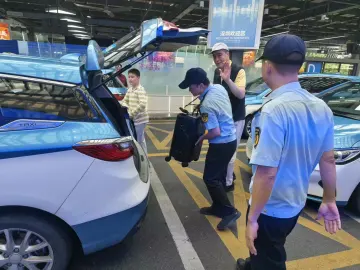 中秋国庆双节期间，深圳交通执法多措并举守护出行秩序